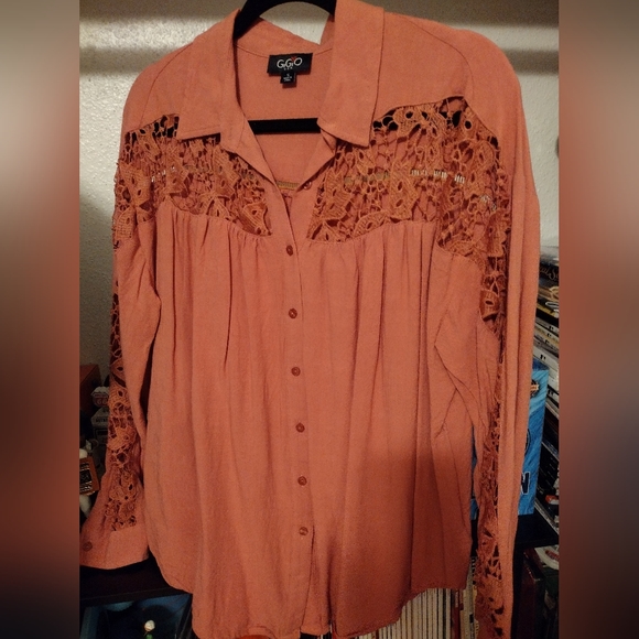 GiGio top - Picture 1 of 1